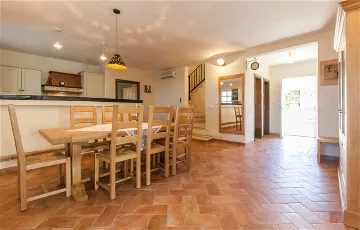 Sveti Lovreč Villa with Adriatic Sea Views