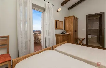 Sveti Lovreč Villa with Adriatic Sea Views