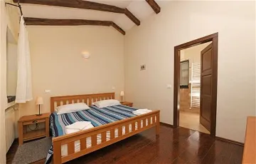 4-Bedroom Villa in Sveti Lovreč for 8 Guests