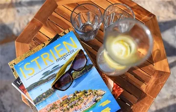 4-Bedroom Villa in Sveti Lovreč for 8 Guests