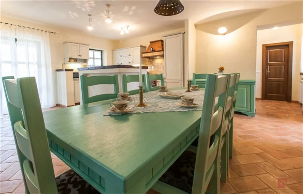 Family Villa with 4 Bedrooms in Sveti Lovreč