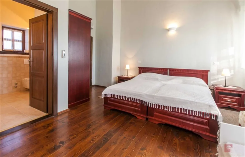 Traditional Istrian Villa for 8 in Sveti Lovreč