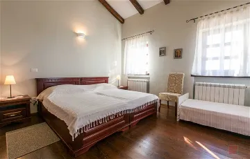 Traditional Istrian Villa for 8 in Sveti Lovreč
