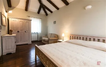 4-Bedroom Villa in Sveti Lovreč for 8 Guests