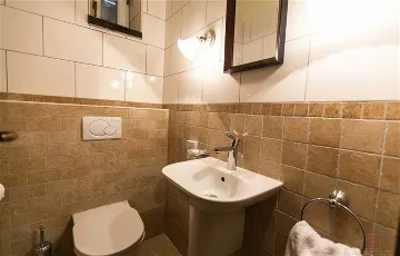 4-Bedroom Villa in Sveti Lovreč for 8 Guests