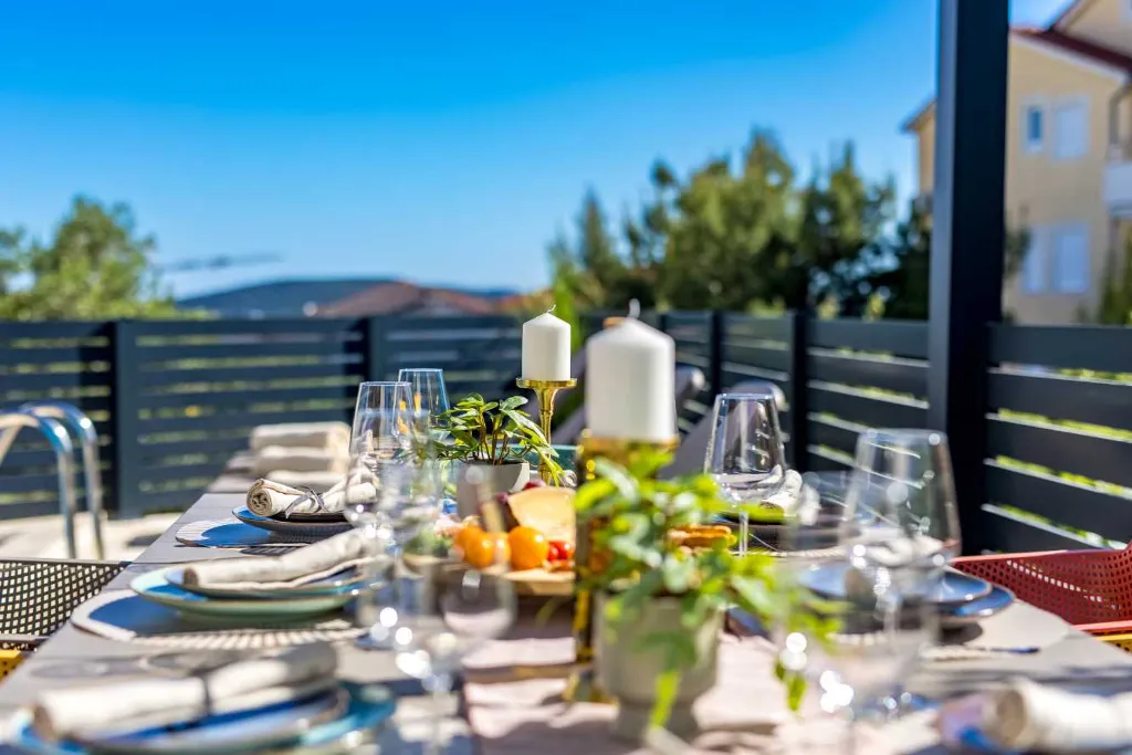 Air-Conditioned Villa in Vodice for Up to 10 Guests