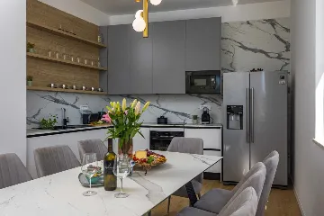 Air-Conditioned Villa in Vodice for Up to 10 Guests