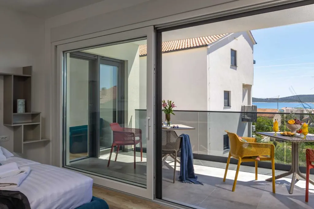Air-Conditioned Villa in Vodice for Up to 10 Guests