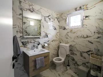 4-Bedroom House in Skradin Vačani for 8 Guests