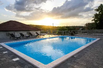 4-Bedroom House in Skradin Vačani for 8 Guests