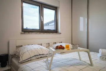 4-Bedroom House in Šibenik for Up to 8 Guests