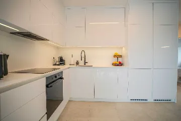 4-Bedroom House in Šibenik for Up to 8 Guests