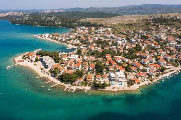 6-Bedroom Villa in Primošten for Up to 12