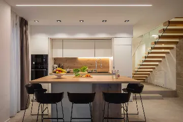 6-Bedroom Villa in Primošten for Up to 12