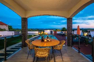 Villa with Swimming Pool and Sauna in Skradin
