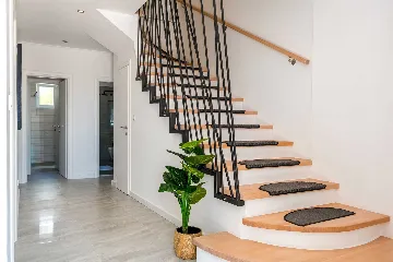 Villa with Swimming Pool and Sauna in Skradin