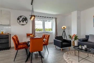 Villa with Swimming Pool and Sauna in Skradin