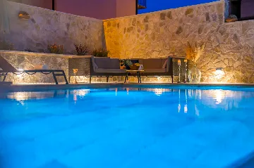 Modern Villa in Sibenik for 9 Guests