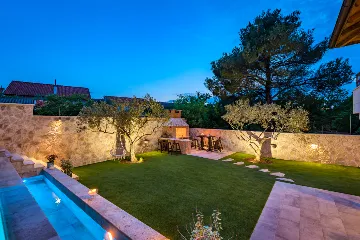 Modern Villa in Sibenik for 9 Guests