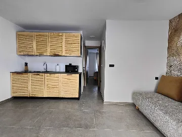 One-Bedroom Apartment in Pula for Up to 4
