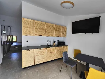 One-Bedroom Apartment in Pula for Up to 4