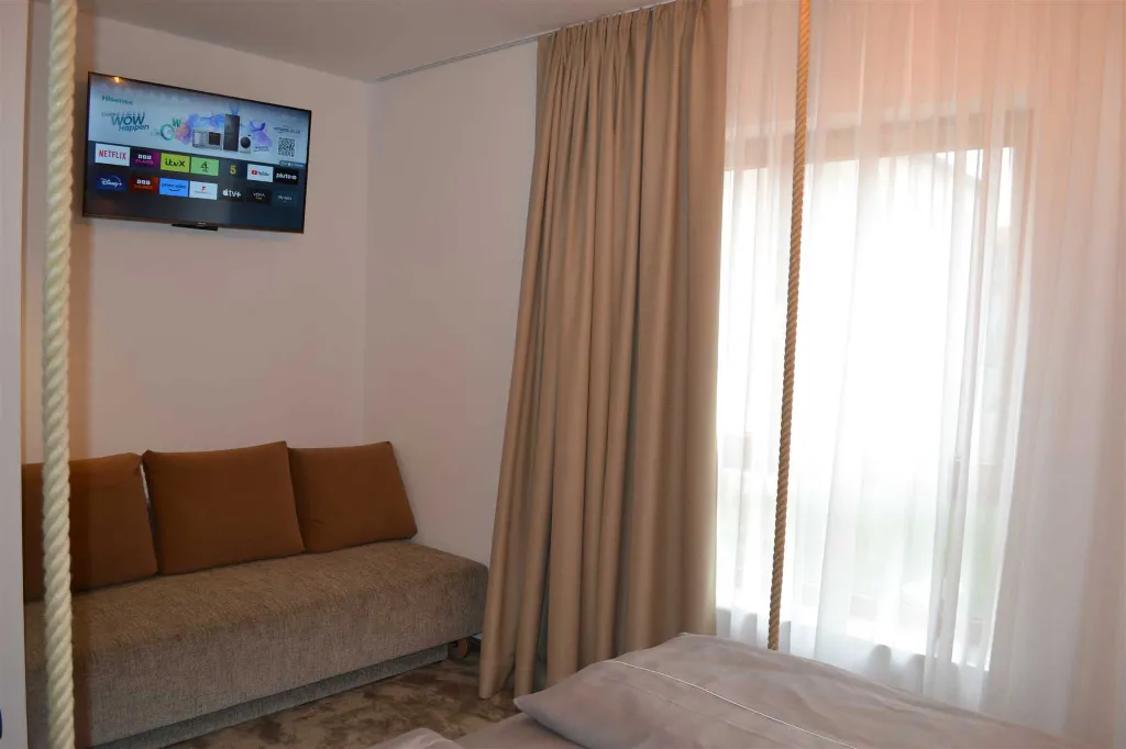 Design Room for 2 Guests in Pula Old Town