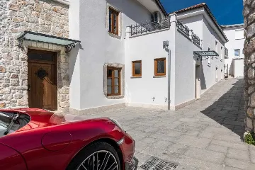 Bribir 7-Bedroom Villa with Infinity Pool & Sea Views