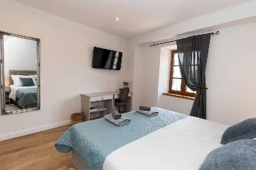 Bribir 7-Bedroom Villa with Infinity Pool & Sea Views