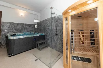 Bribir 7-Bedroom Villa with Infinity Pool & Sea Views