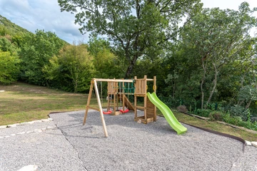 Spacious Villa in Križišće for Up to 9 Guests