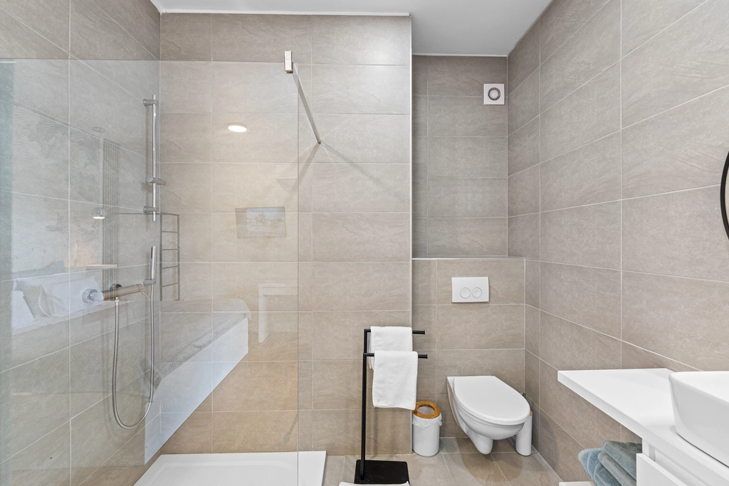 Spacious Villa in Križišće for Up to 9 Guests