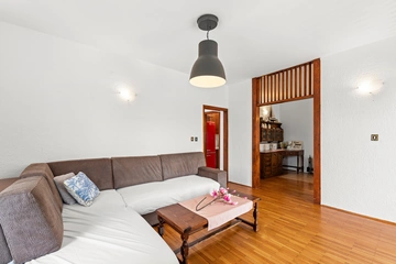 Spacious Villa in Križišće for Up to 9 Guests