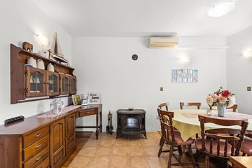 Spacious Villa in Križišće for Up to 9 Guests