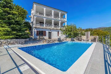 Villa with Sea View and Private Pool in Novi Vinodolski