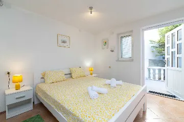 Villa with Sea View and Private Pool in Novi Vinodolski