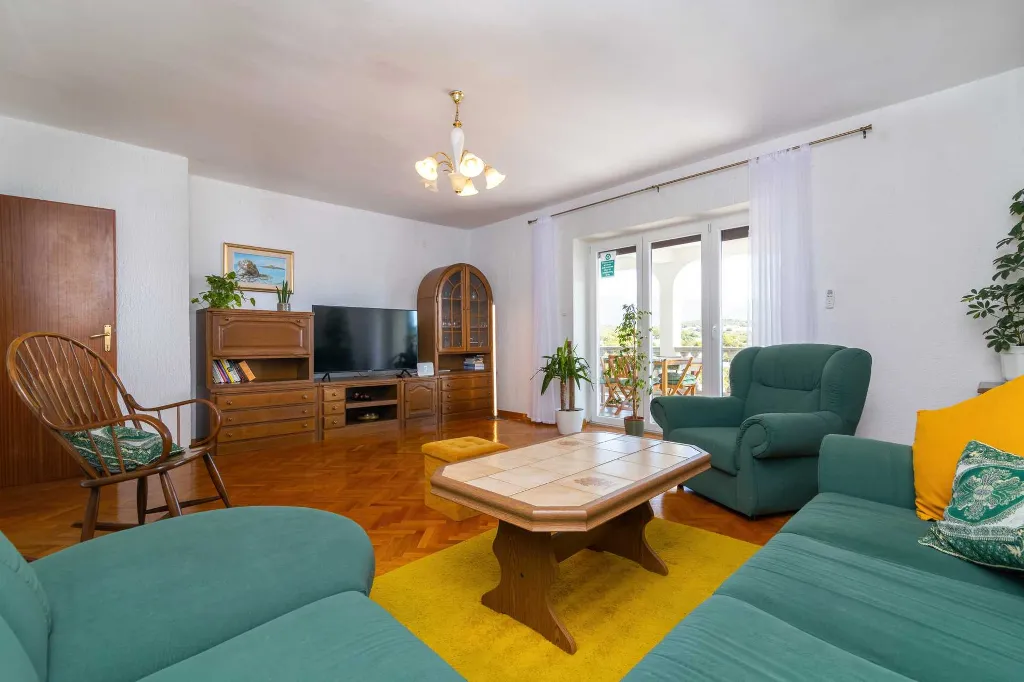 Villa with Sea View and Private Pool in Novi Vinodolski