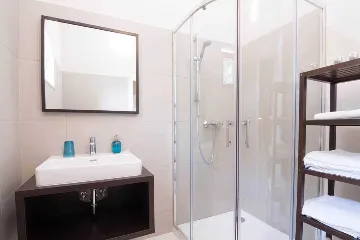 Villa in Rojnići with Private Pool for 10 Guests