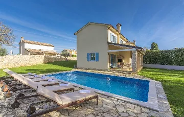 Rojnići Villa with Private Pool for up to 8