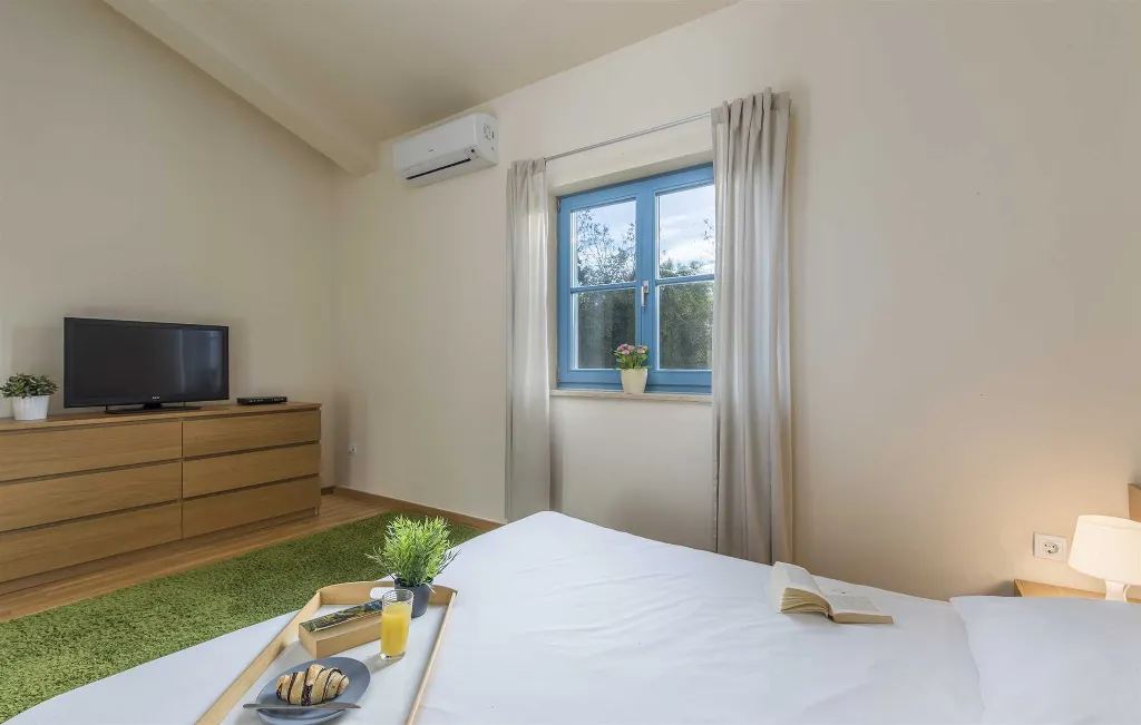 Rojnići Villa with Private Pool for up to 8