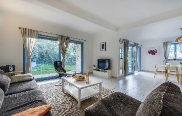 Rojnići Villa with Private Pool for up to 8