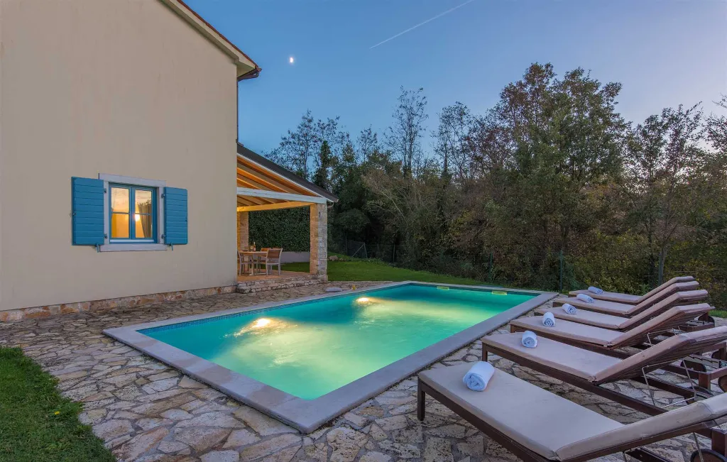 Rojnići Villa with Private Pool for up to 8