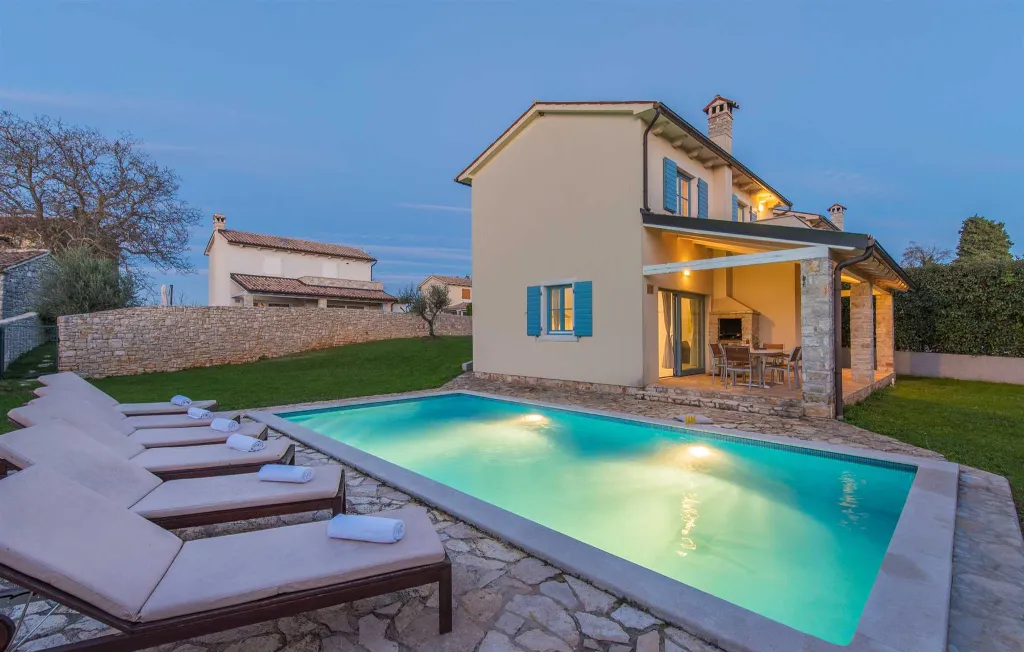 Rojnići Villa with Private Pool for up to 8