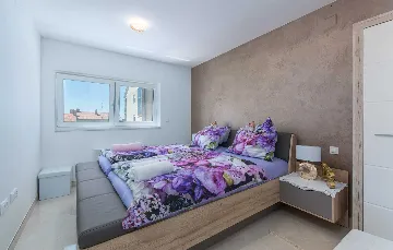 6-Bedroom Villa with Private Pool in Pula