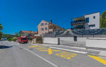 6-Bedroom Villa with Private Pool in Pula