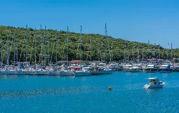 6-Bedroom Villa with Private Pool in Pula