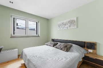 Apartment with Rooftop Terrace and Sea Views in Poreč