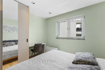 Apartment with Rooftop Terrace and Sea Views in Poreč