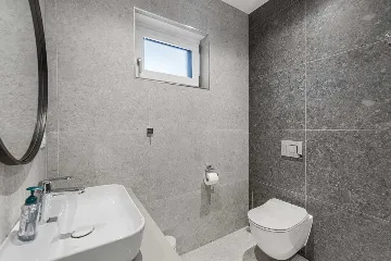 Apartment with Rooftop Terrace and Sea Views in Poreč