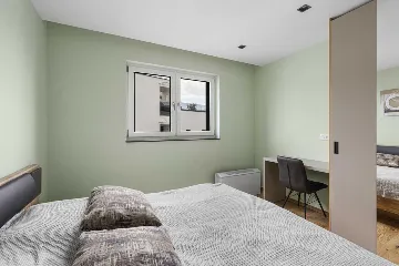 Apartment with Rooftop Terrace and Sea Views in Poreč