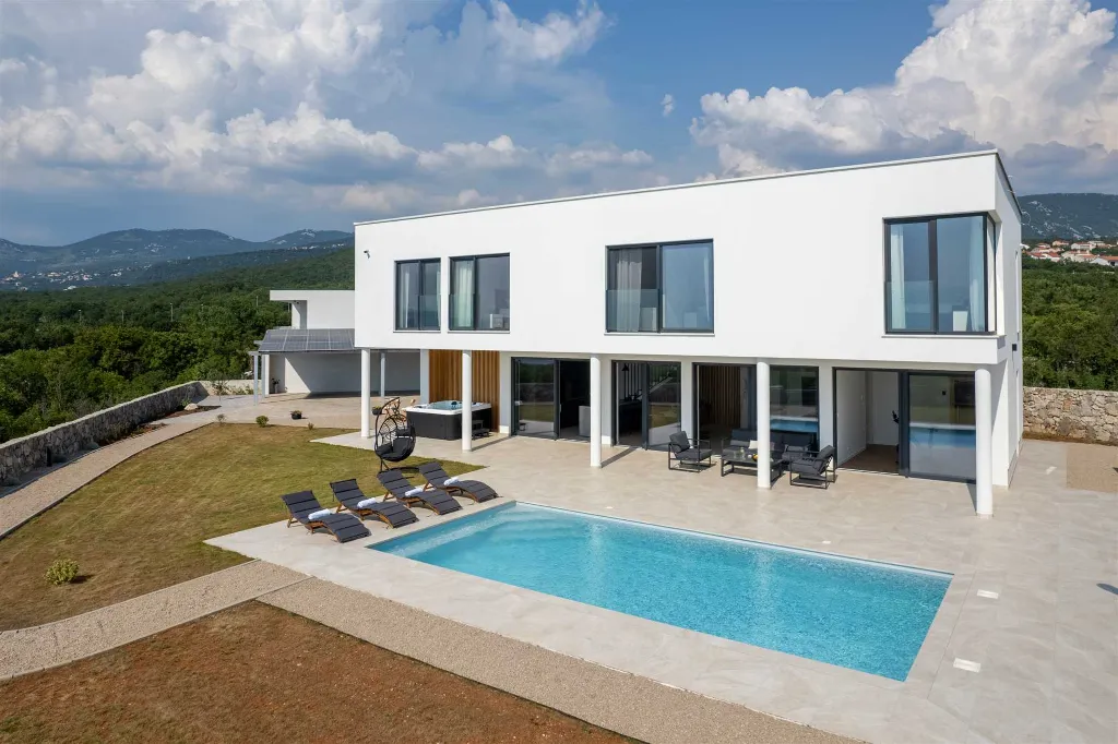 5-Bedroom Villa in Šmrika, Croatia